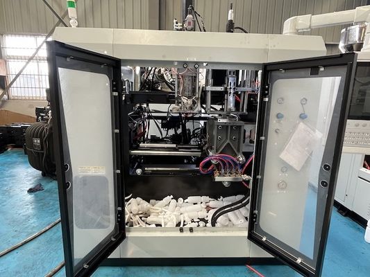 MP55D Fully Automatic Blow Moulding Machine For Smooth Production
